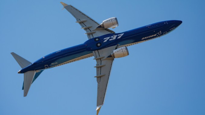 Boeing 737-10 en vol (Image : Nick Harding / Max Thrust Digital)
