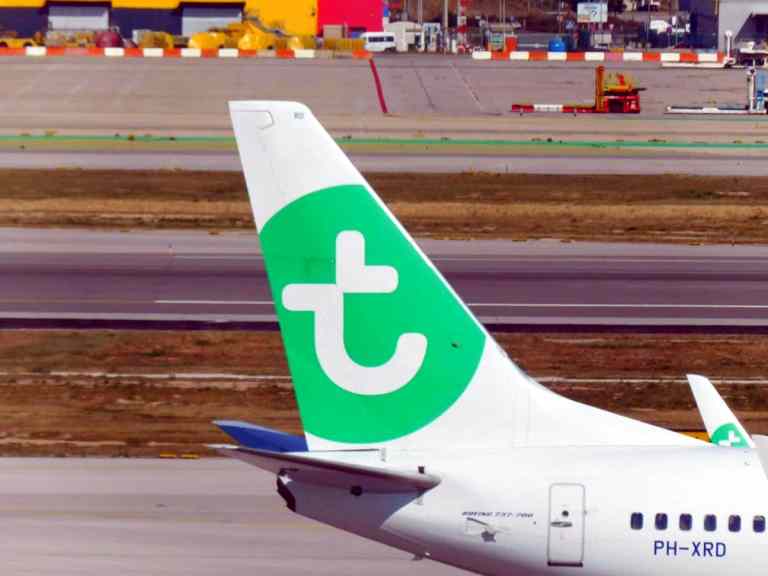 aviation Transavia is reducing the flight schedule by around five