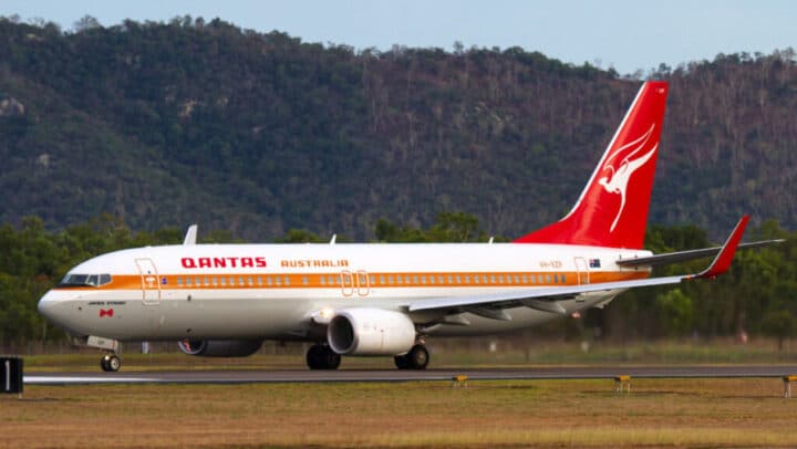 Aerien Qantas enquete sur une collision nocturne entre 2 737 au 1024x578 1